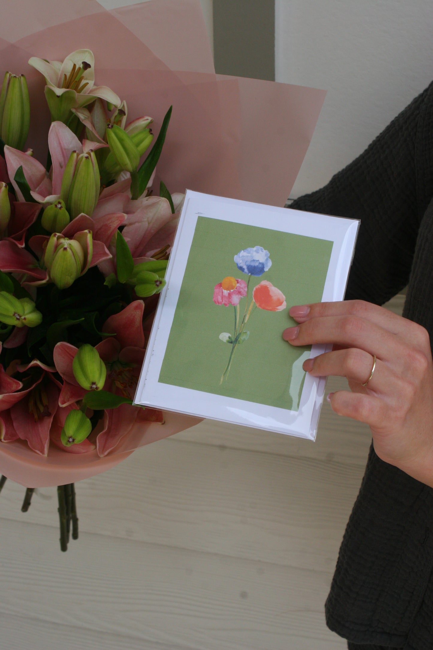 Floral Greeting Card - Customizable Deckled Paper Note
